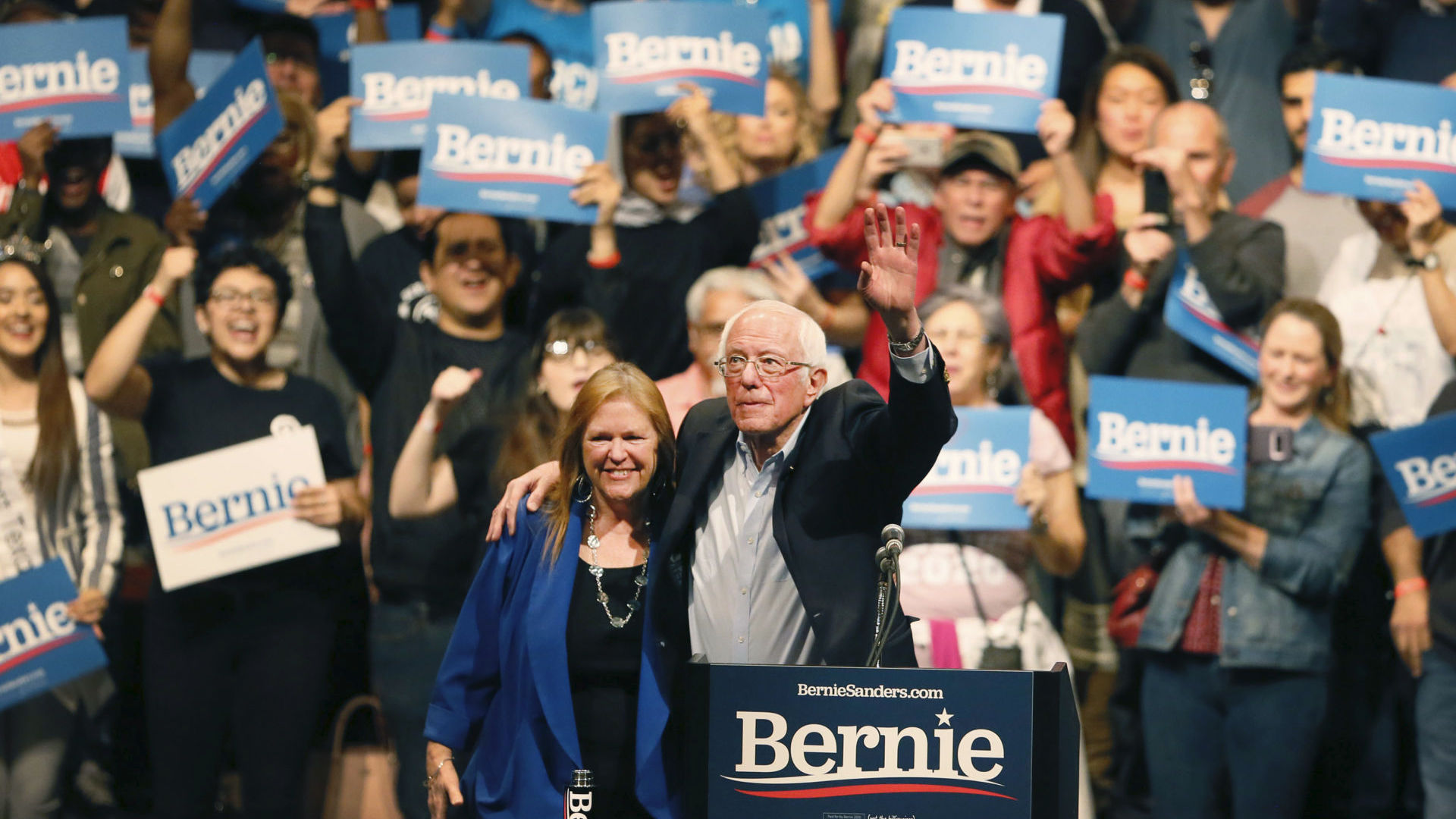 Bernie and Jane Sanders after a victory speech in San Antonio, February 22, 2020 (AP / Eric Gay).